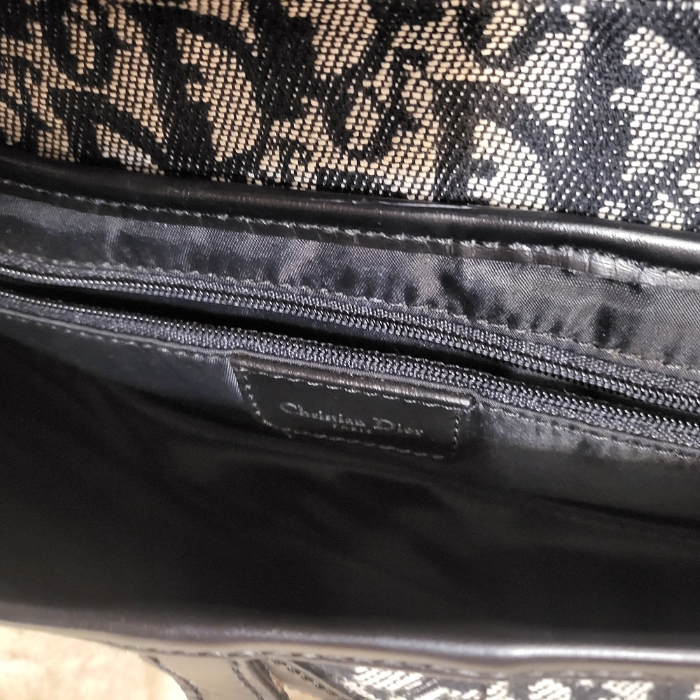 Authentic Christian Dior Trotter saddle bag - Picture 11 of 11